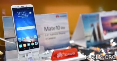  Mate 10 Lite        Face Unlock