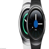     Gear S2     apple watch   
