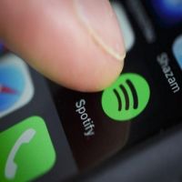  Spotify      Windows Store
